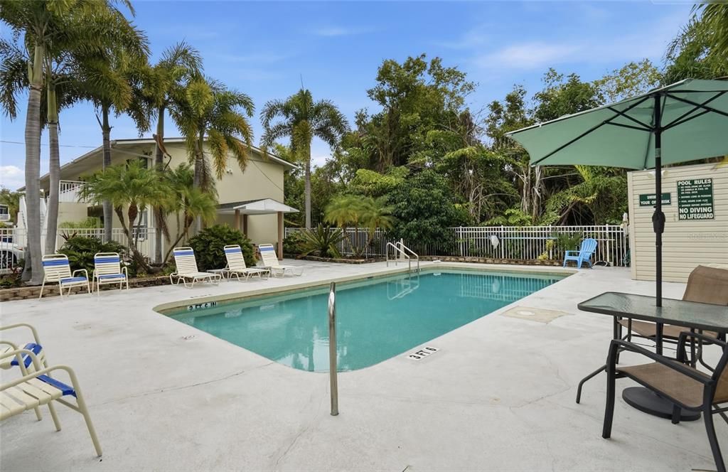 For Rent: $1,495 (1 beds, 1 baths, 633 Square Feet)