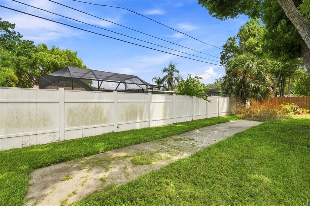 En Venta: $294,990 (2 camas, 1 baños, 887 Pies cuadrados)