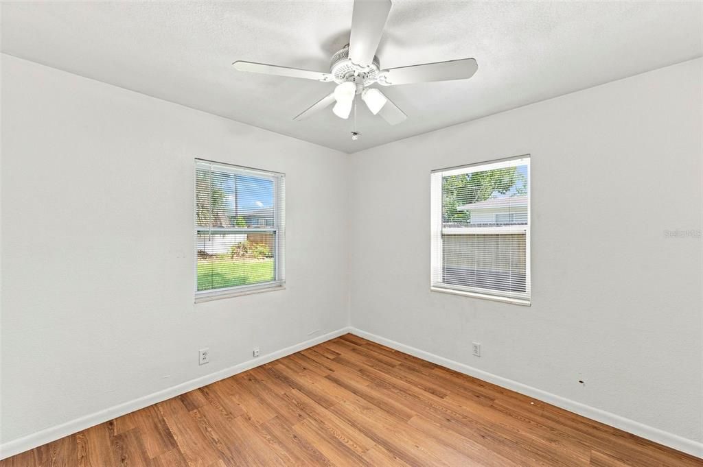 En Venta: $294,990 (2 camas, 1 baños, 887 Pies cuadrados)
