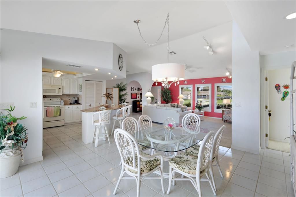 For Sale: $524,900 (3 beds, 2 baths, 1760 Square Feet)