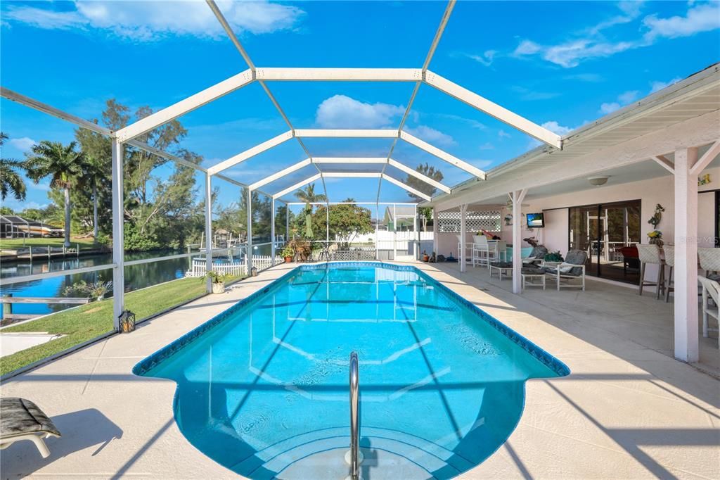 For Sale: $524,900 (3 beds, 2 baths, 1760 Square Feet)