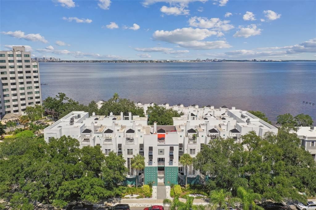 На продажу: $495,000 (3 спален, 2 ванн, 1728 Квадратных фут)