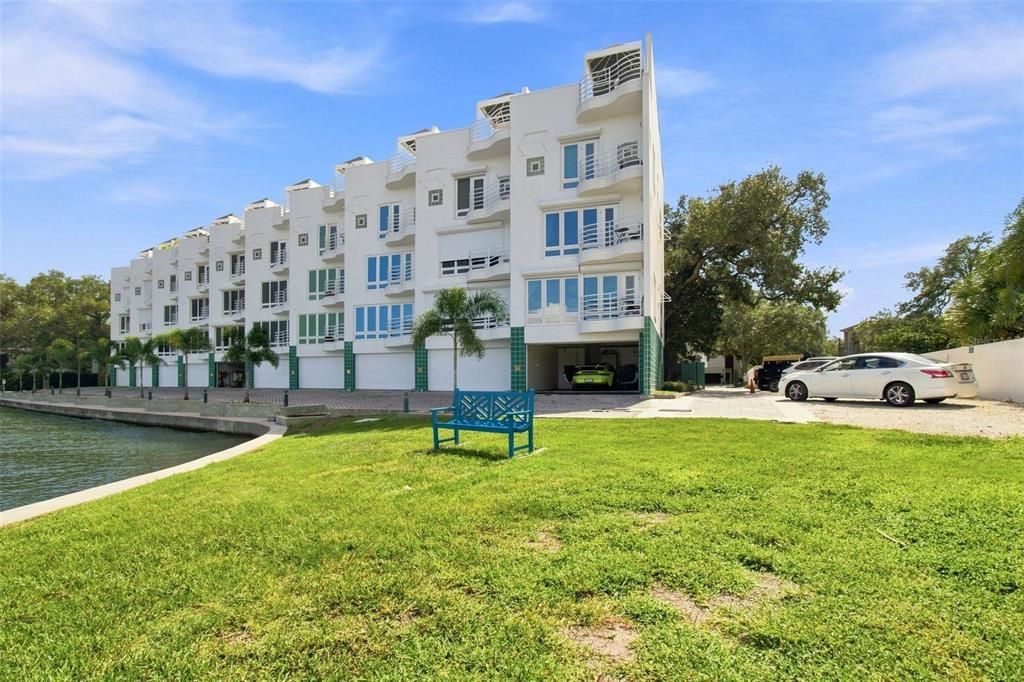 На продажу: $495,000 (3 спален, 2 ванн, 1728 Квадратных фут)