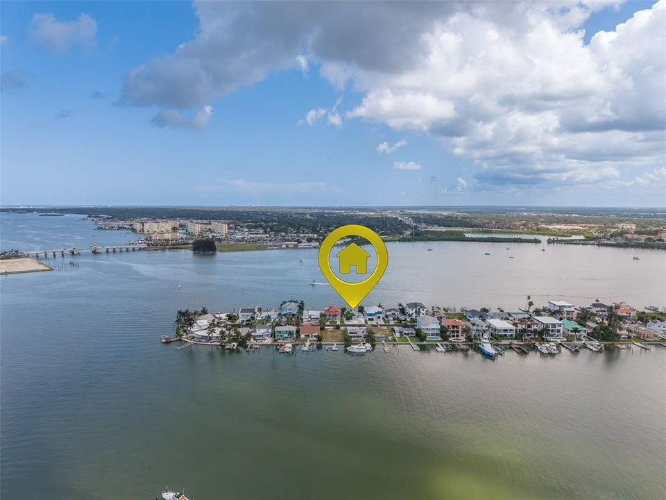 En Venta: $994,900 (3 camas, 2 baños, 1560 Pies cuadrados)