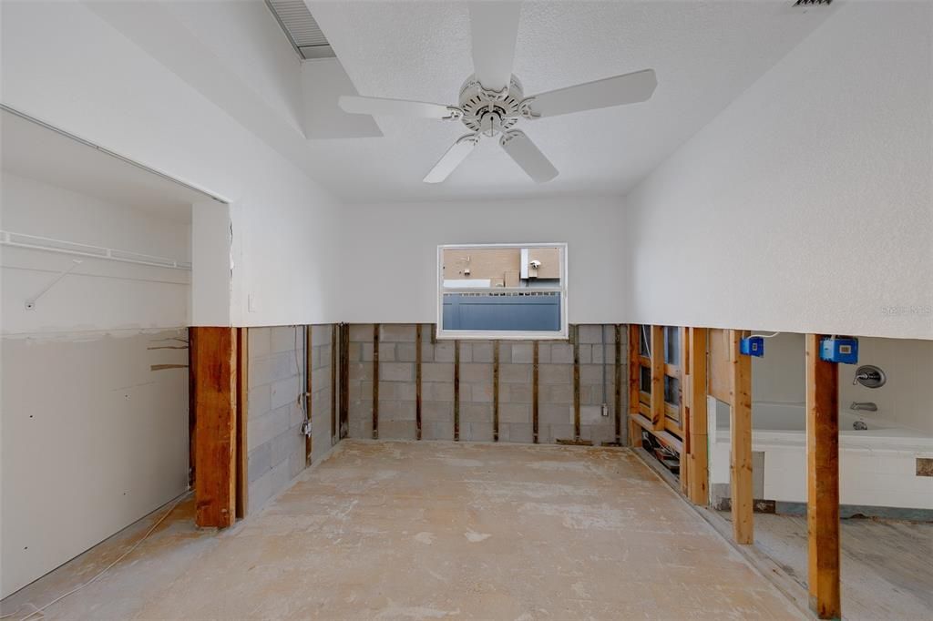 En Venta: $994,900 (3 camas, 2 baños, 1560 Pies cuadrados)