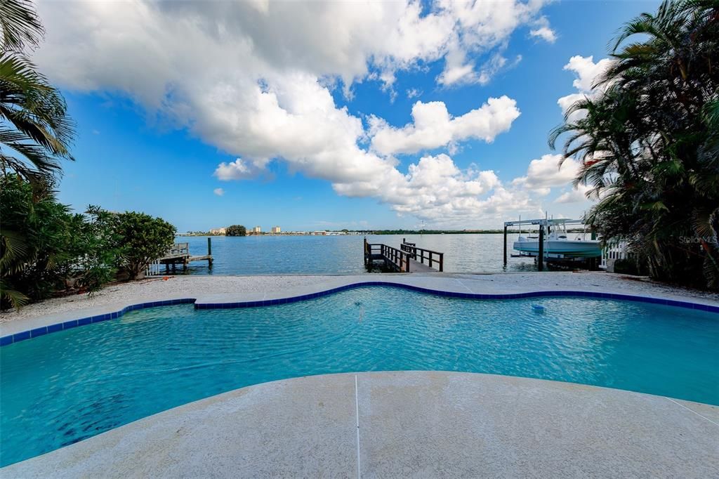 En Venta: $994,900 (3 camas, 2 baños, 1560 Pies cuadrados)