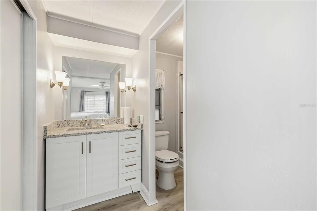 For Sale: $94,000 (2 beds, 2 baths, 1100 Square Feet)