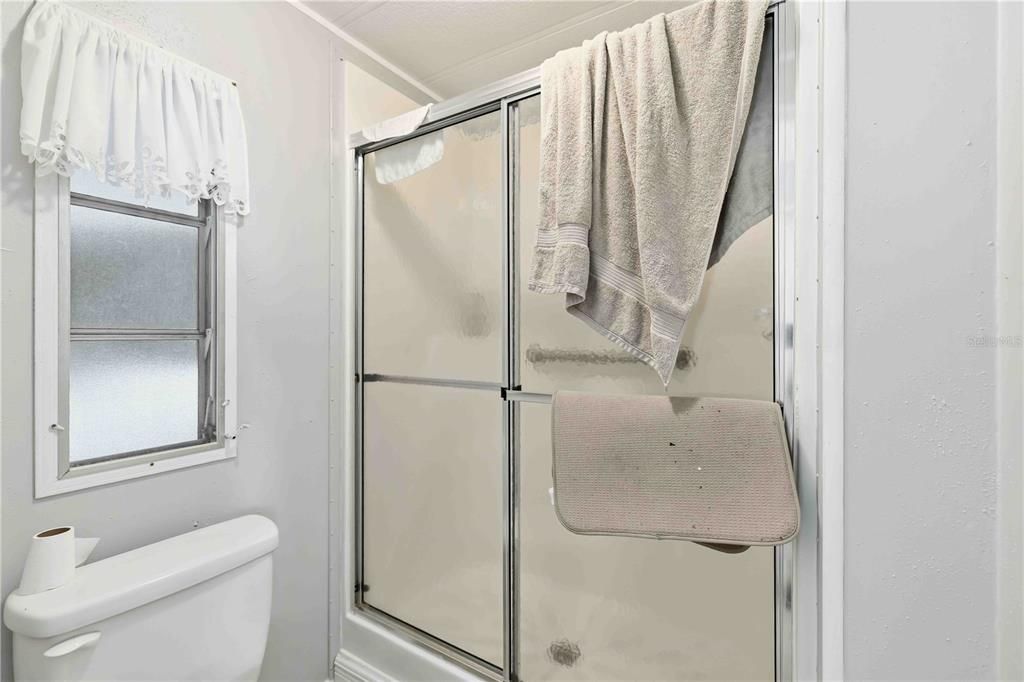 For Sale: $94,000 (2 beds, 2 baths, 1100 Square Feet)