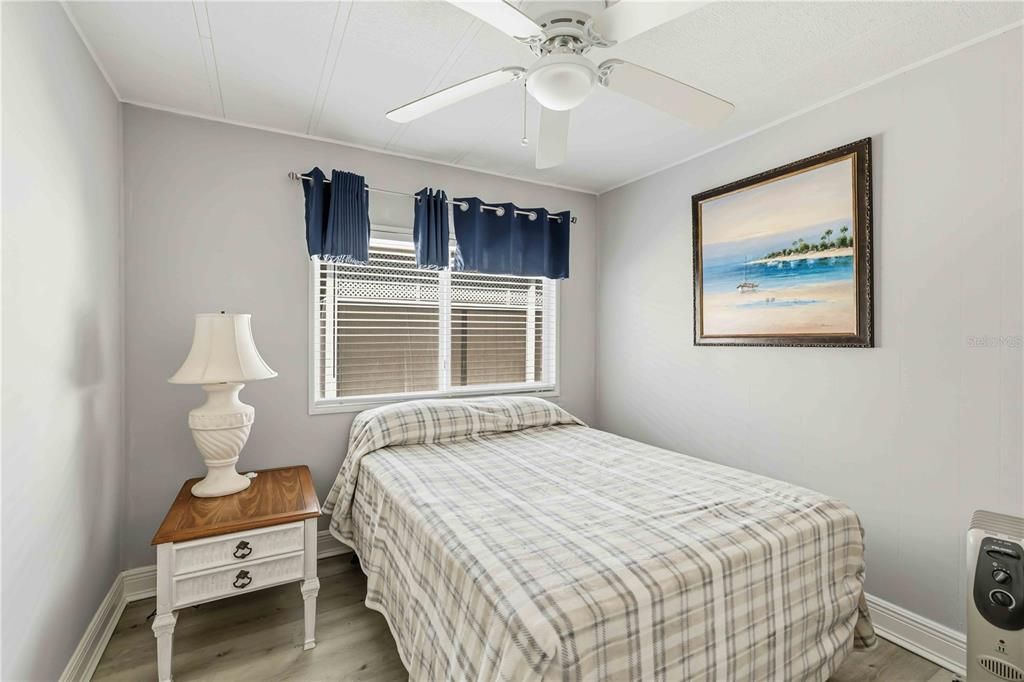 For Sale: $94,000 (2 beds, 2 baths, 1100 Square Feet)