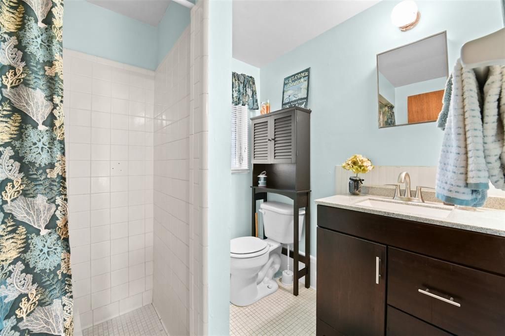 For Sale: $310,000 (3 beds, 2 baths, 1196 Square Feet)