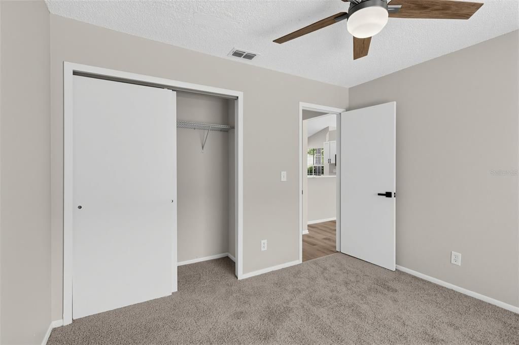 For Sale: $374,900 (3 beds, 2 baths, 1517 Square Feet)