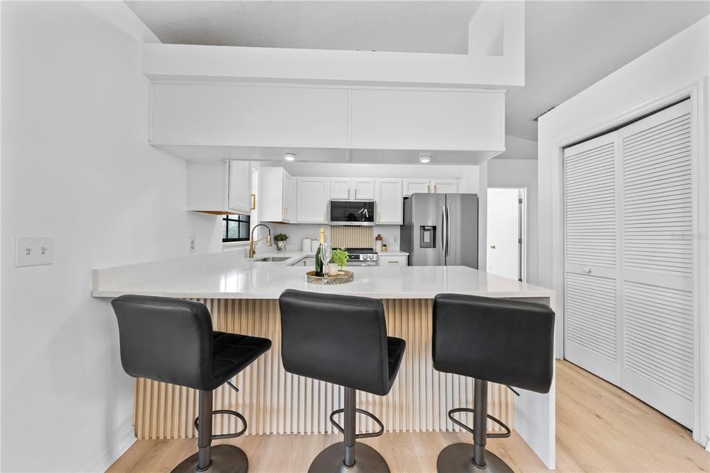En Venta: $369,999 (3 camas, 2 baños, 1318 Pies cuadrados)