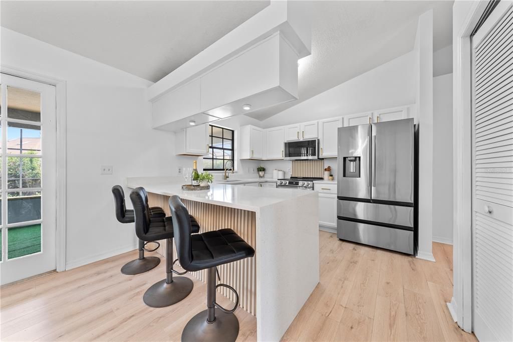 En Venta: $369,999 (3 camas, 2 baños, 1318 Pies cuadrados)