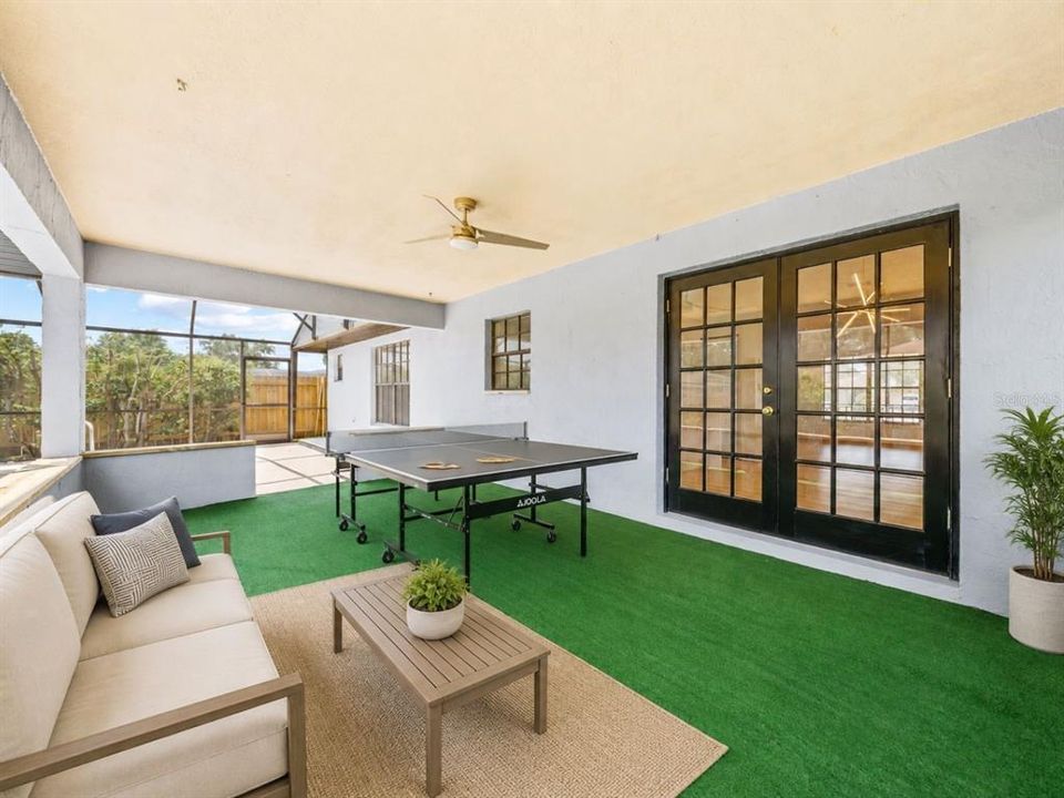 En Venta: $369,999 (3 camas, 2 baños, 1318 Pies cuadrados)