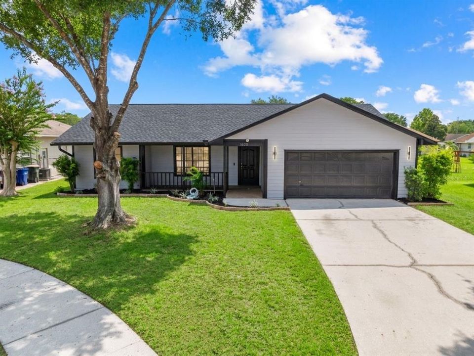En Venta: $369,999 (3 camas, 2 baños, 1318 Pies cuadrados)