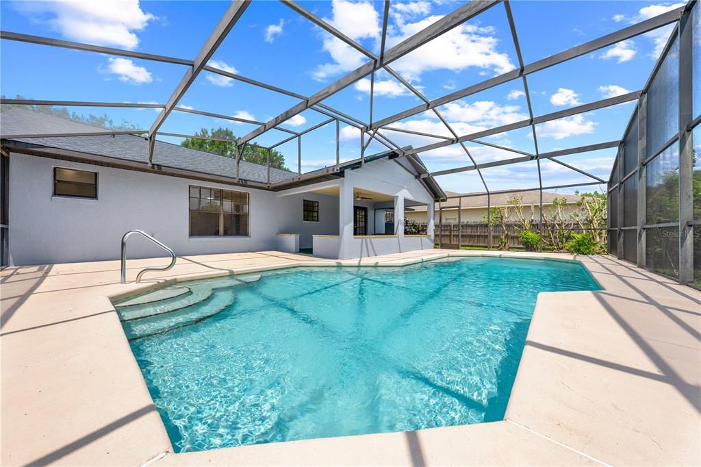 En Venta: $369,999 (3 camas, 2 baños, 1318 Pies cuadrados)
