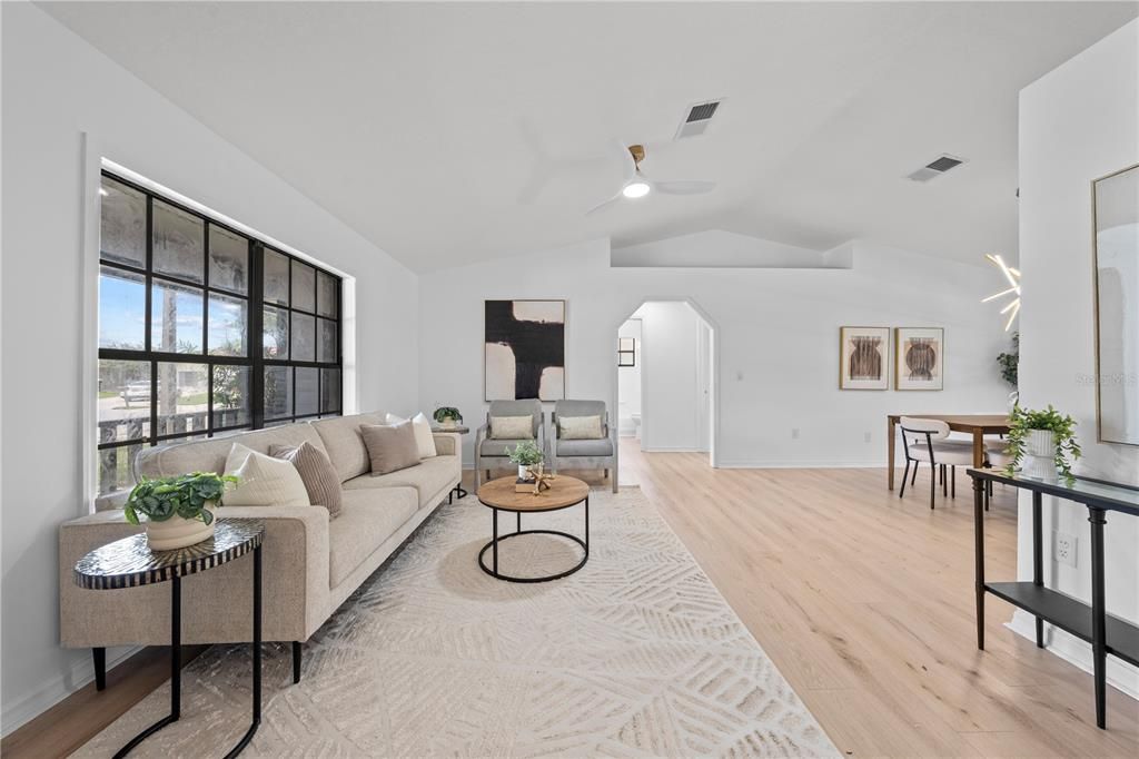 En Venta: $369,999 (3 camas, 2 baños, 1318 Pies cuadrados)