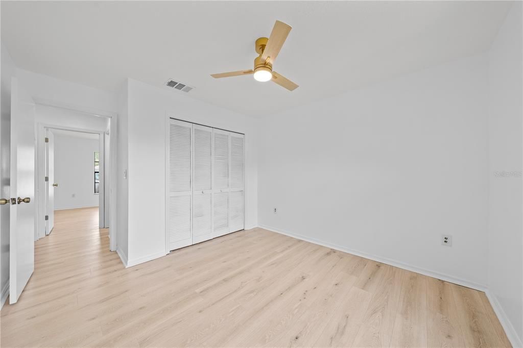 En Venta: $369,999 (3 camas, 2 baños, 1318 Pies cuadrados)