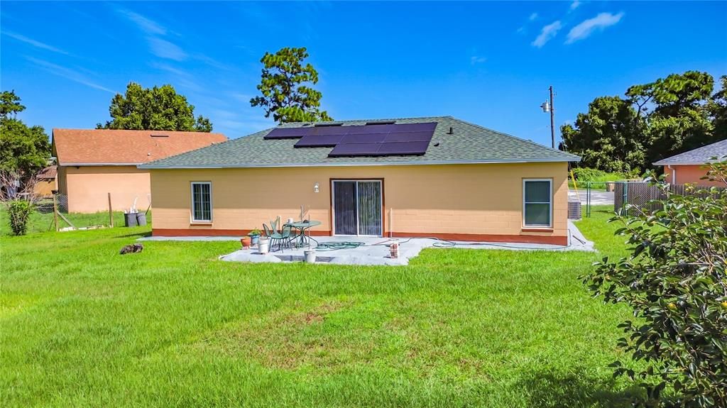 For Sale: $265,000 (3 beds, 2 baths, 1322 Square Feet)