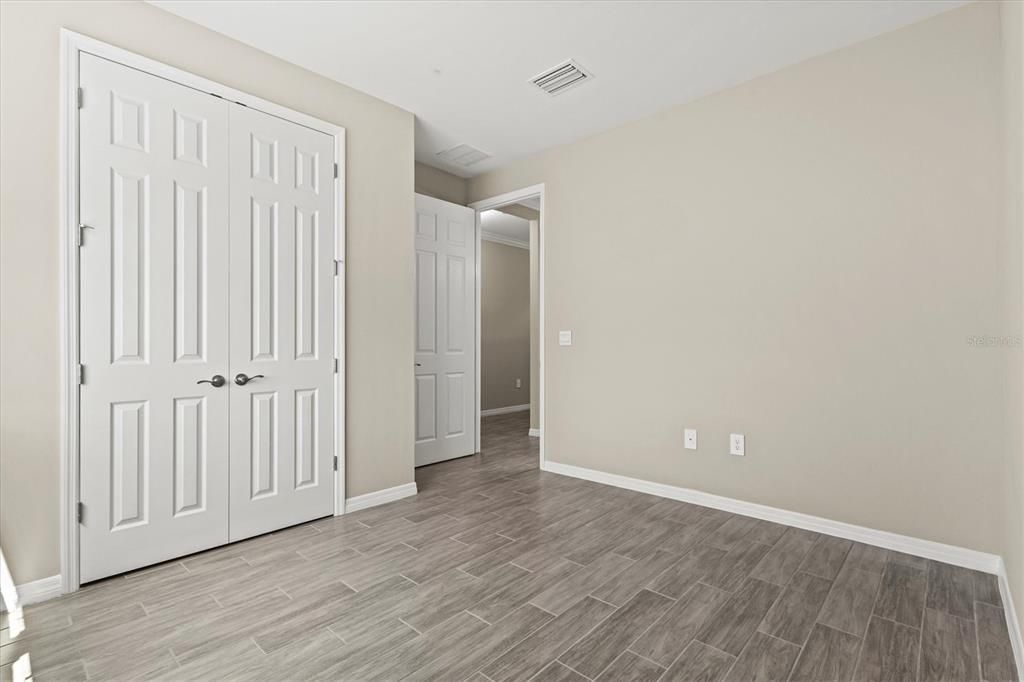 For Sale: $399,000 (3 beds, 2 baths, 1816 Square Feet)