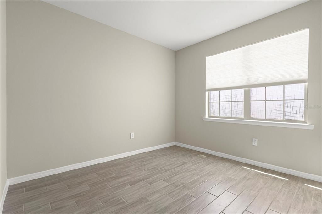 For Sale: $399,000 (3 beds, 2 baths, 1816 Square Feet)