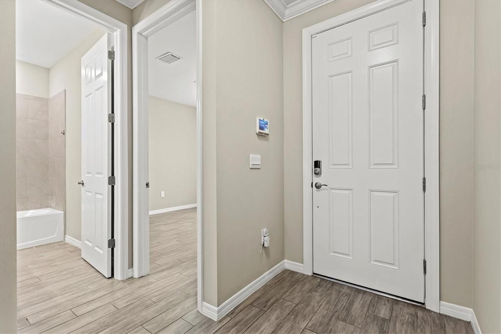 For Sale: $399,000 (3 beds, 2 baths, 1816 Square Feet)