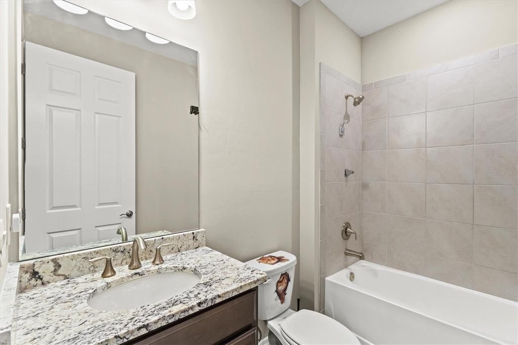 For Sale: $399,000 (3 beds, 2 baths, 1816 Square Feet)