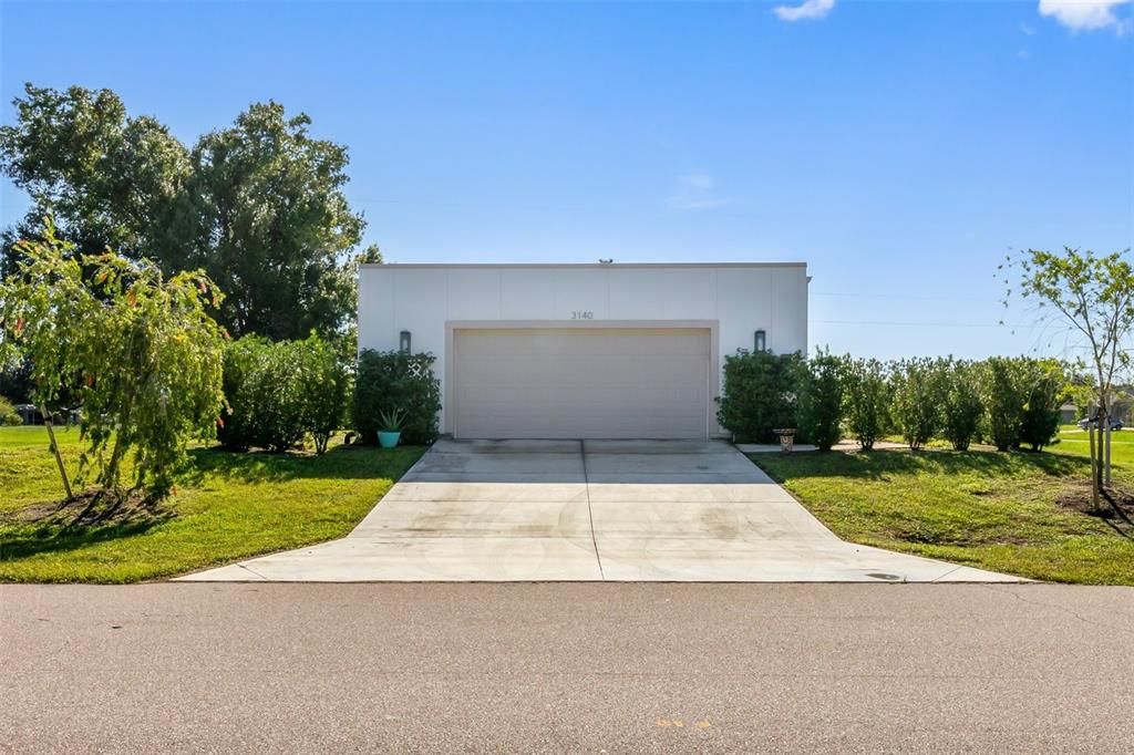 For Sale: $279,900 (2 beds, 2 baths, 1344 Square Feet)