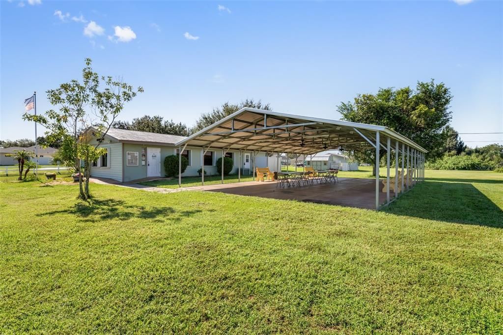 For Sale: $279,900 (2 beds, 2 baths, 1344 Square Feet)