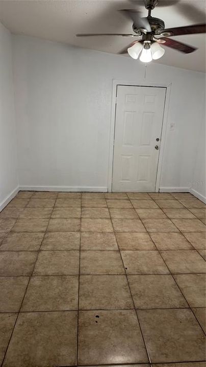 For Sale: $280,000 (3 beds, 2 baths, 1497 Square Feet)