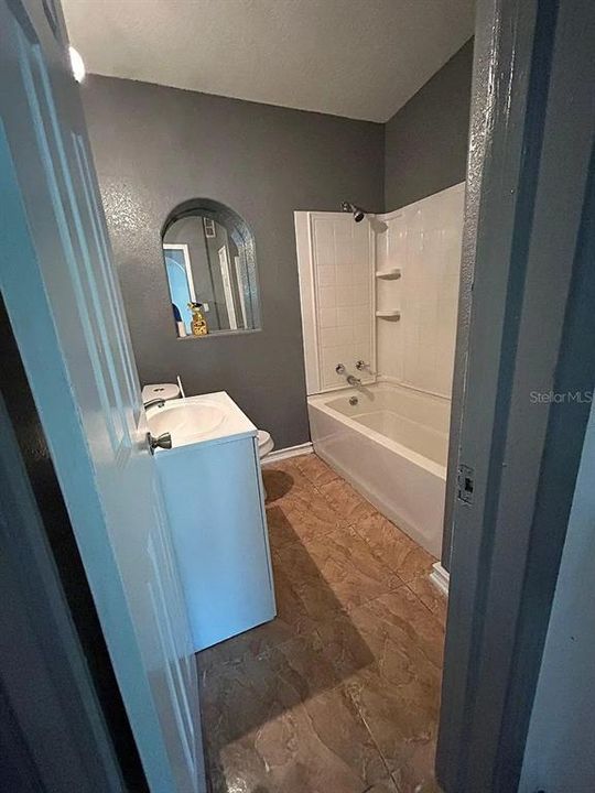 For Sale: $280,000 (3 beds, 2 baths, 1497 Square Feet)