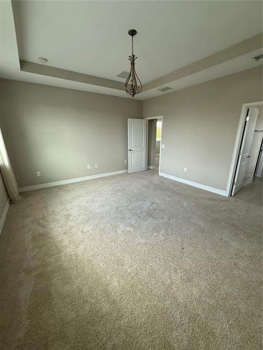 For Rent: $3,300 (4 beds, 3 baths, 2379 Square Feet)