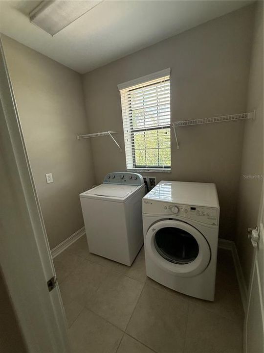 For Rent: $3,300 (4 beds, 3 baths, 2379 Square Feet)