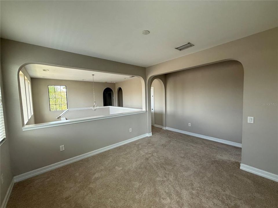 For Rent: $3,300 (4 beds, 3 baths, 2379 Square Feet)