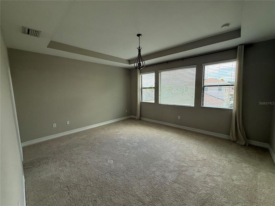 For Rent: $3,300 (4 beds, 3 baths, 2379 Square Feet)