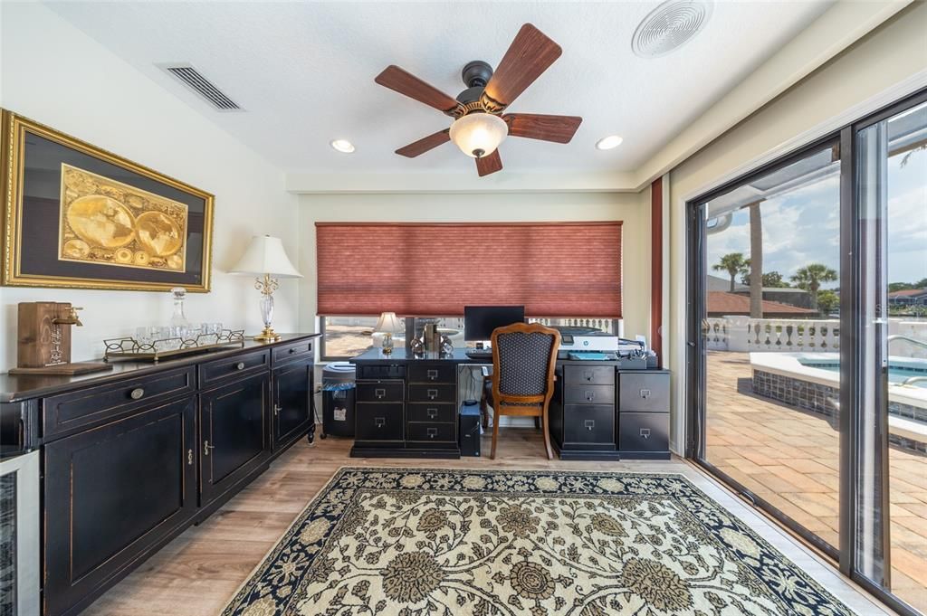 For Sale: $1,050,000 (3 beds, 2 baths, 2484 Square Feet)