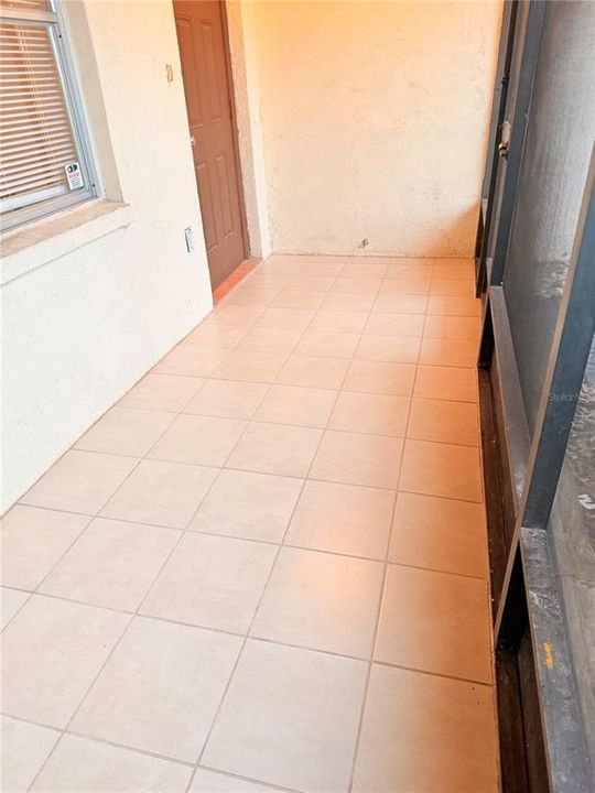 For Sale: $145,000 (2 beds, 2 baths, 1104 Square Feet)