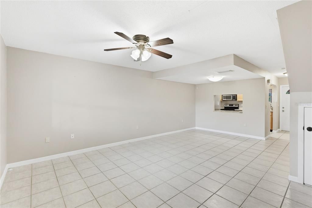 For Sale: $145,000 (2 beds, 2 baths, 1104 Square Feet)