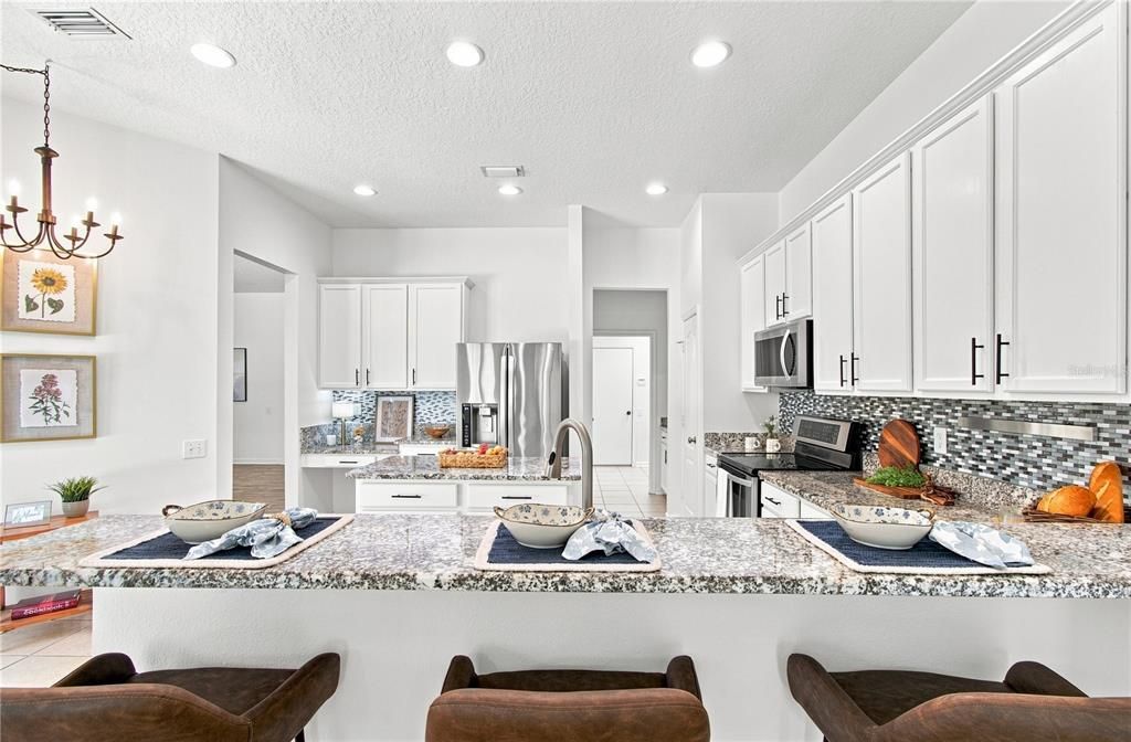 For Sale: $600,000 (4 beds, 3 baths, 2788 Square Feet)