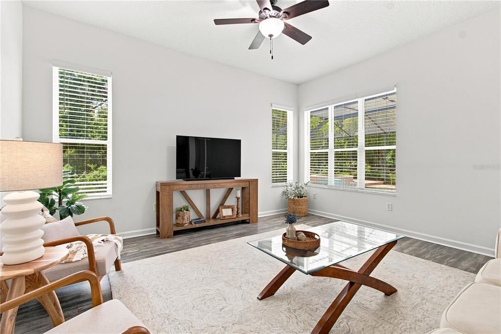 For Sale: $600,000 (4 beds, 3 baths, 2788 Square Feet)