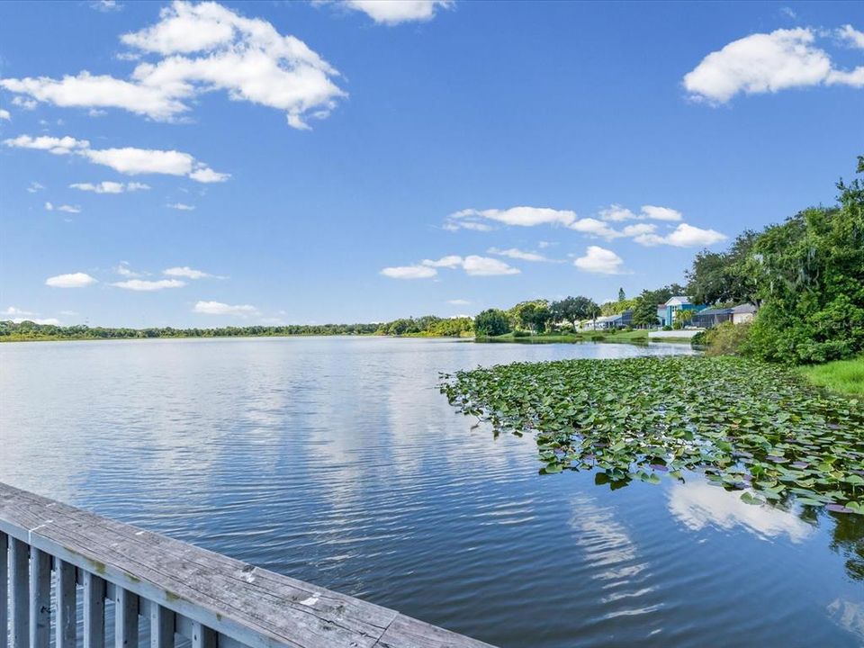 For Sale: $385,000 (3 beds, 2 baths, 1035 Square Feet)