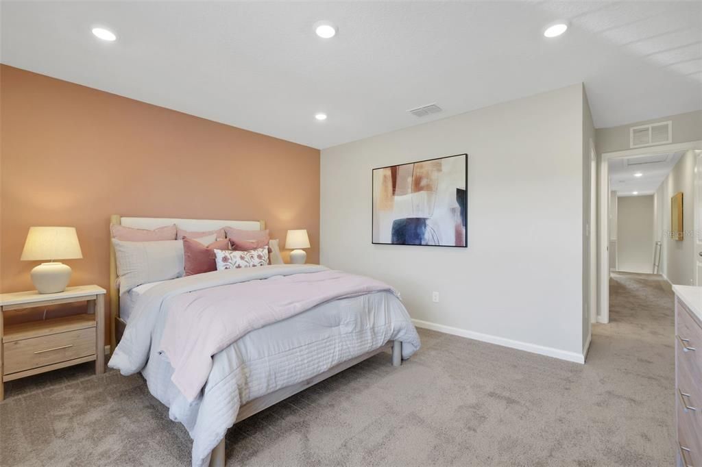 For Sale: $221,990 (3 beds, 2 baths, 1395 Square Feet)
