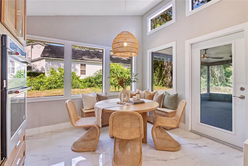 For Sale: $1,449,999 (6 beds, 5 baths, 4008 Square Feet)