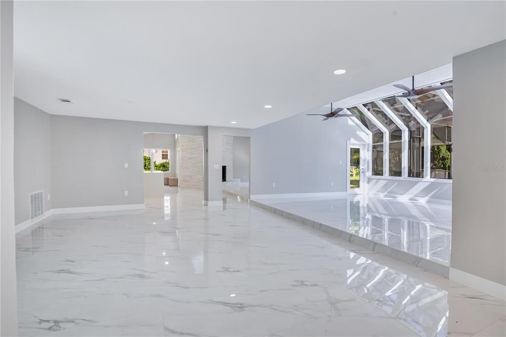 For Sale: $1,449,999 (6 beds, 5 baths, 4008 Square Feet)