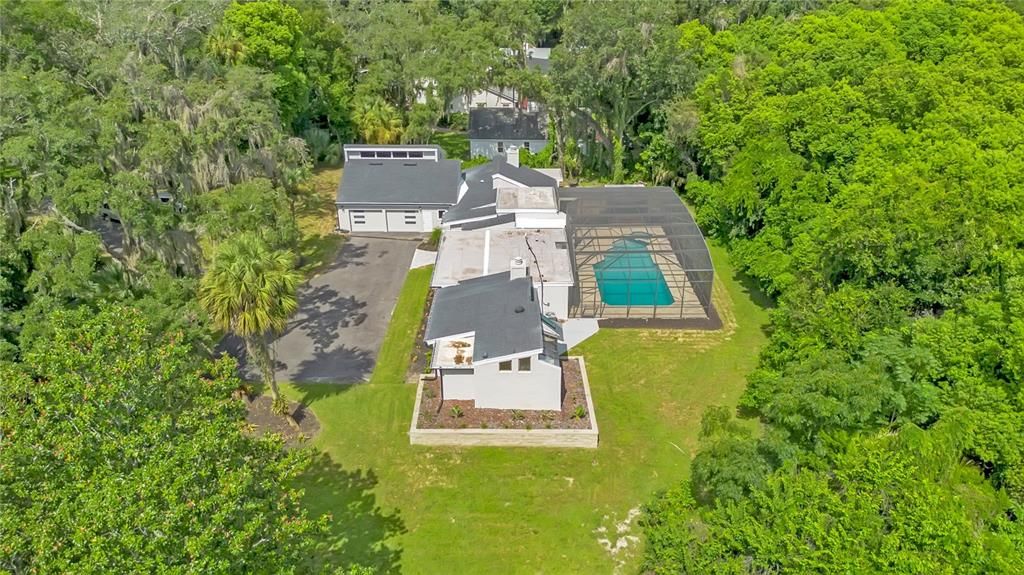 For Sale: $1,449,999 (6 beds, 5 baths, 4008 Square Feet)