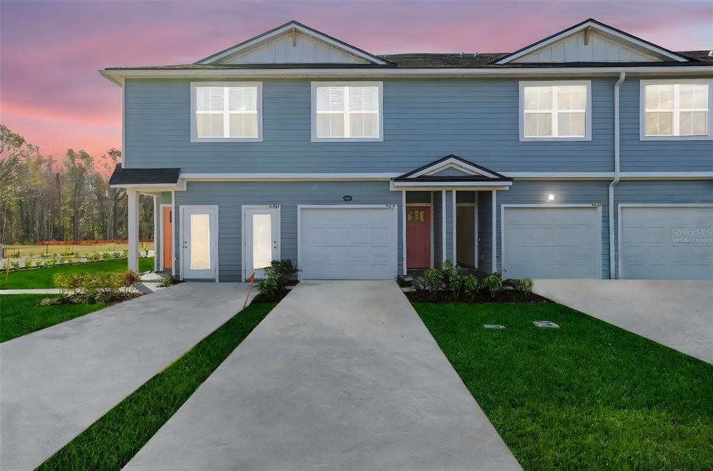 For Sale: $199,990 (2 beds, 2 baths, 1395 Square Feet)