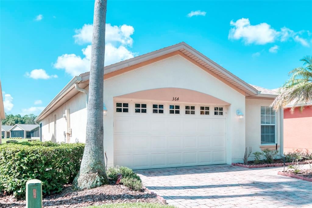For Sale: $259,000 (2 beds, 2 baths, 1387 Square Feet)