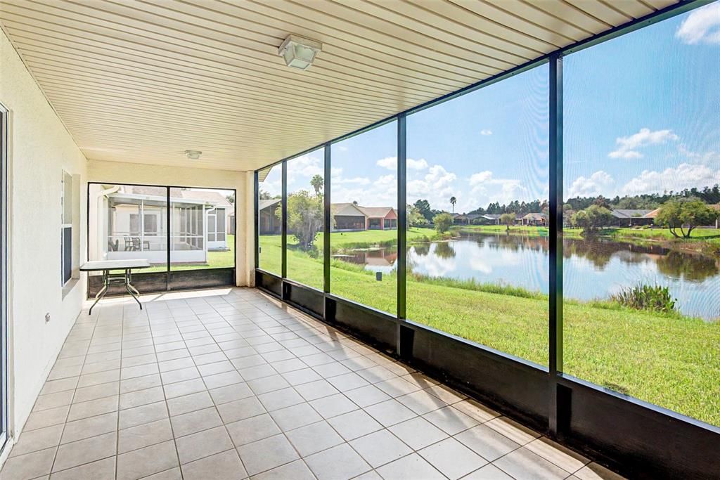 For Sale: $259,000 (2 beds, 2 baths, 1387 Square Feet)