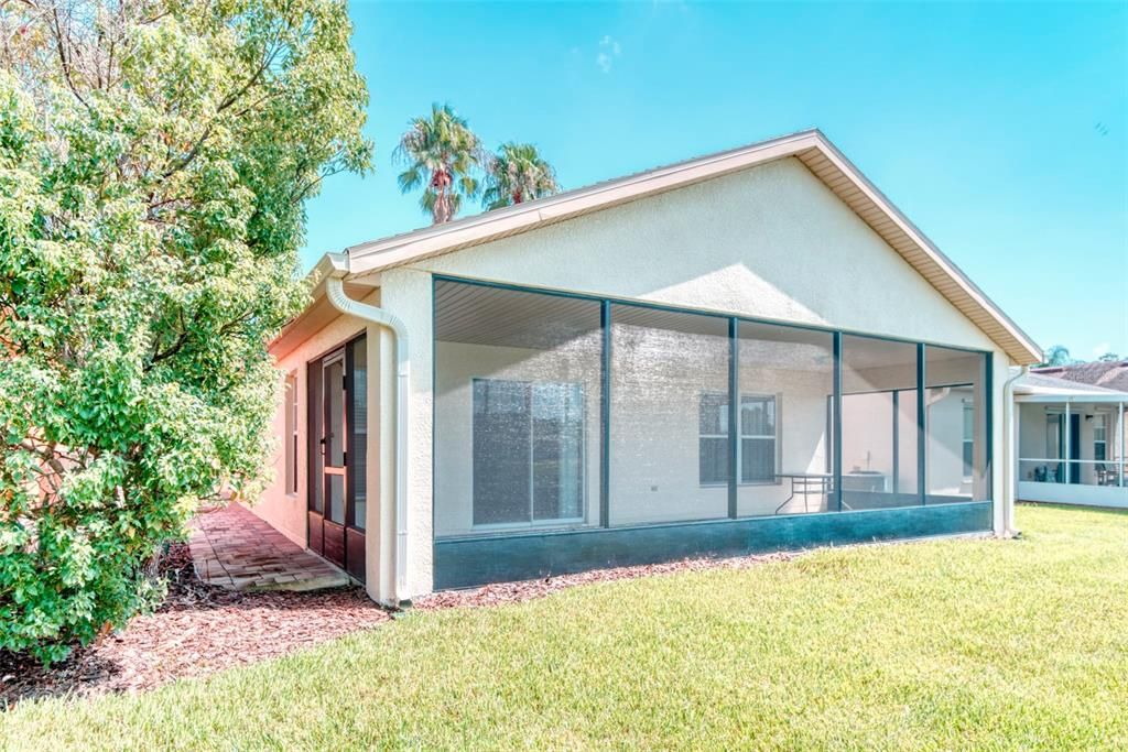 For Sale: $259,000 (2 beds, 2 baths, 1387 Square Feet)