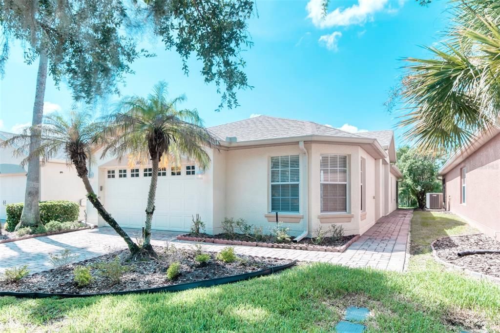 For Sale: $259,000 (2 beds, 2 baths, 1387 Square Feet)